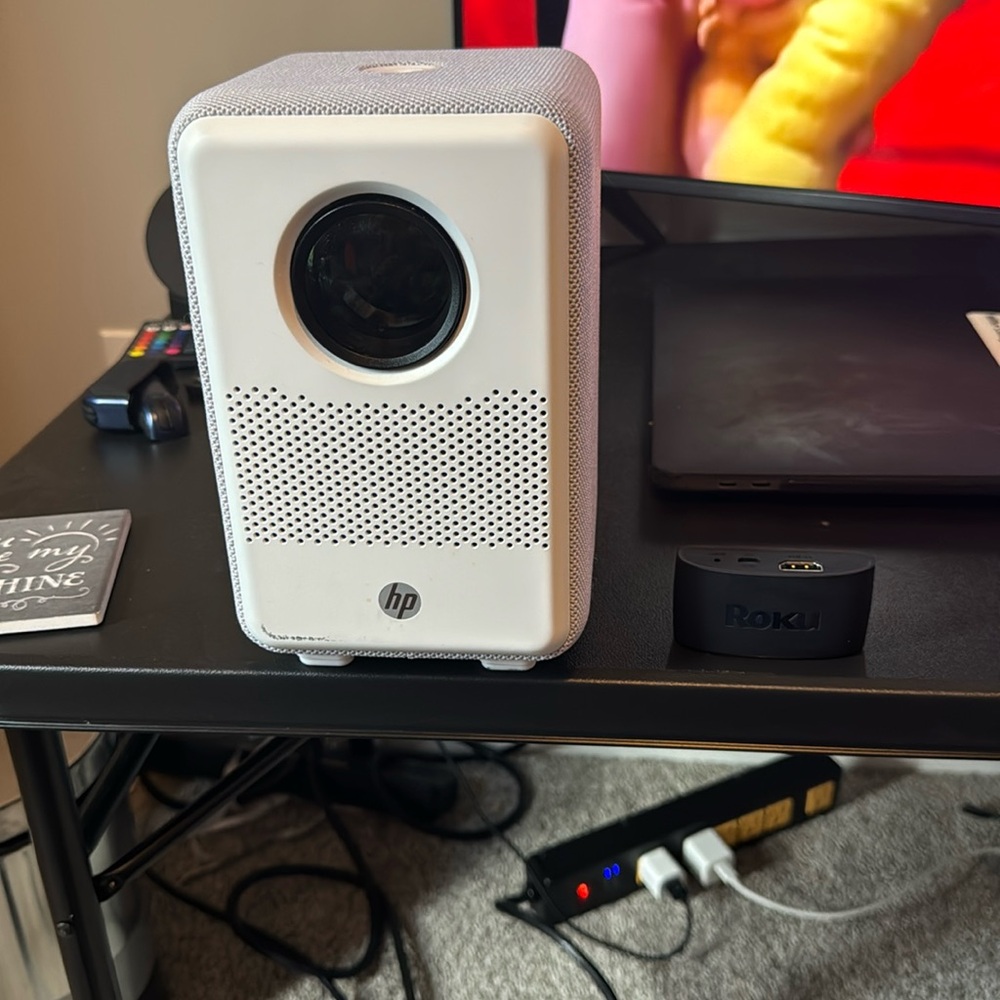 HP200 projector with Roku TV